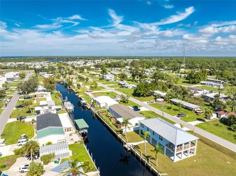 4199 Hollis Avenue Port Charlotte FL 33953