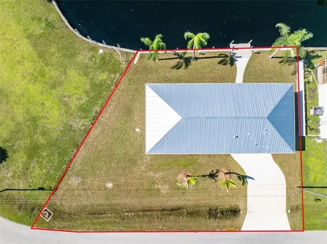 4199 Hollis Avenue Port Charlotte FL 33953