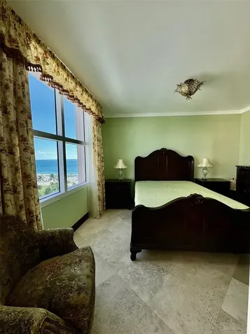 1500 Ocean Drive Miami Beach FL 33139