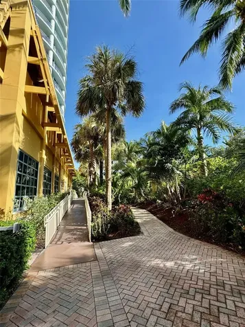 1500 Ocean Drive Miami Beach FL 33139