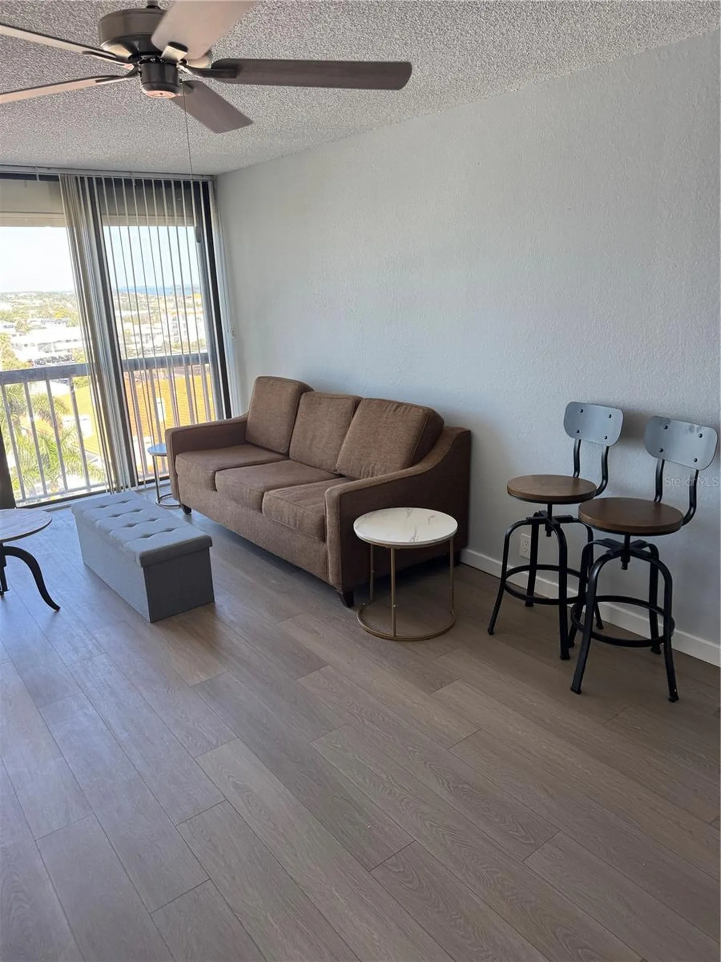 255 Dolphin Point Clearwater FL 33767