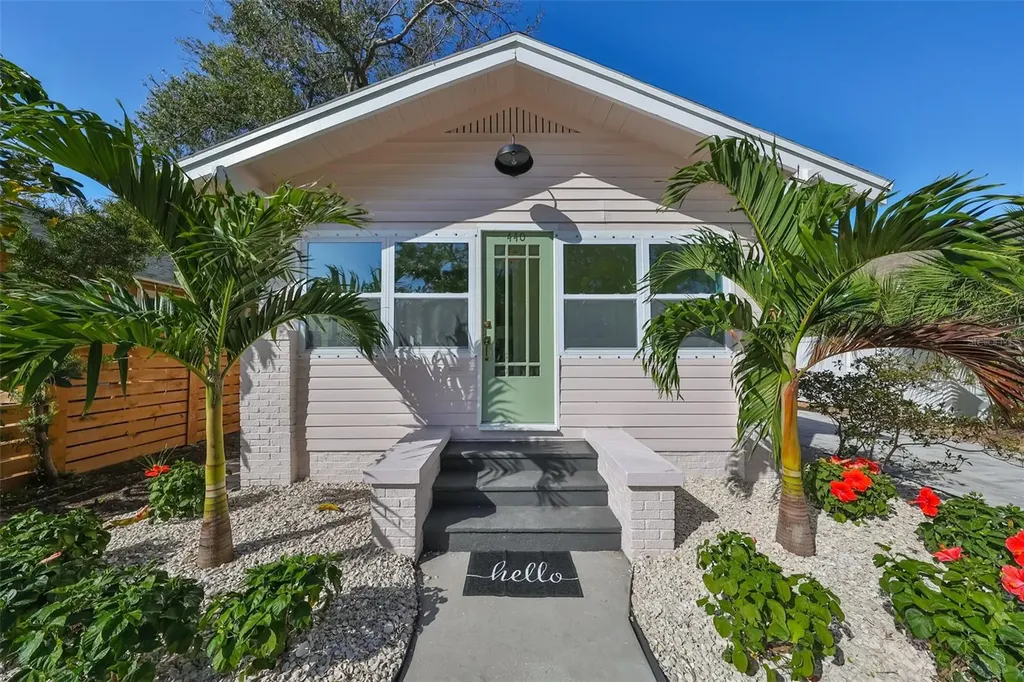 440 22nd Street N St Petersburg FL 33713