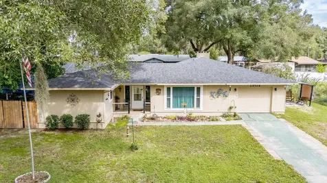 25704 SW 19th Avenue Newberry FL 32669