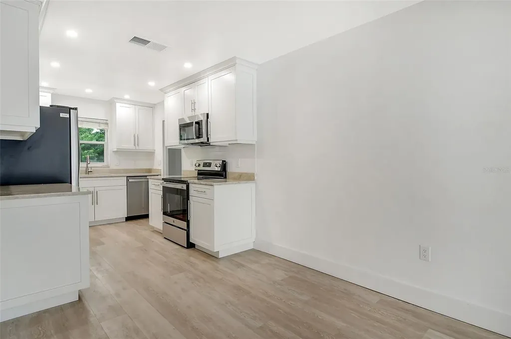 4724 Seville Drive Sarasota FL 34235