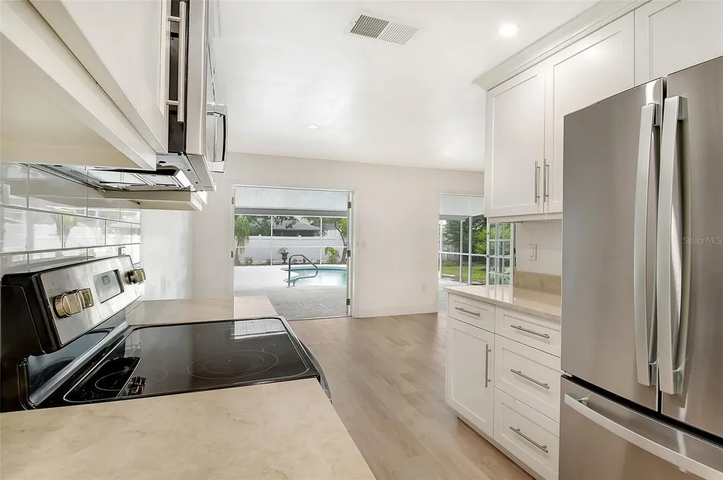 4724 Seville Drive Sarasota FL 34235