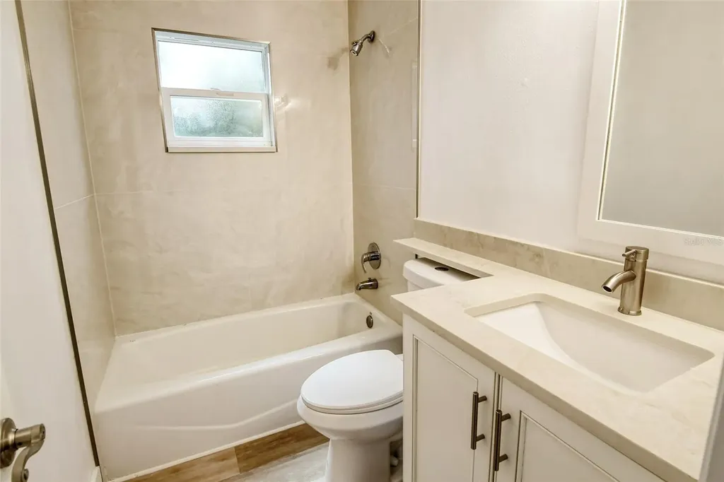 4724 Seville Drive Sarasota FL 34235