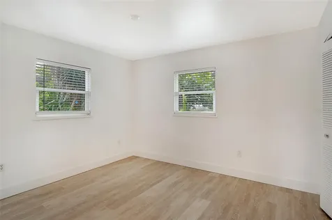 4724 Seville Drive Sarasota FL 34235