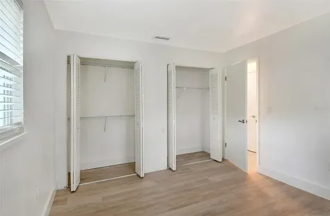4724 Seville Drive Sarasota FL 34235
