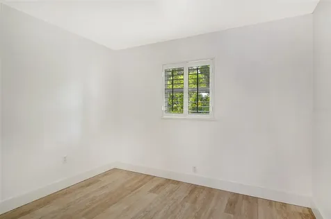 4724 Seville Drive Sarasota FL 34235