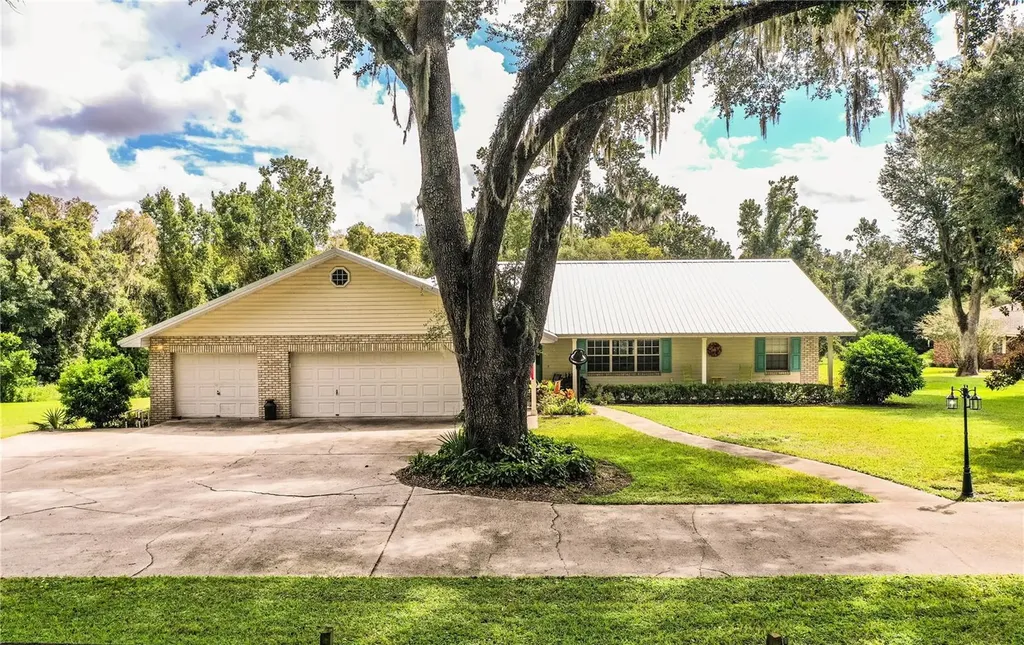 310 Willow Oak Court Fort Meade FL 33841