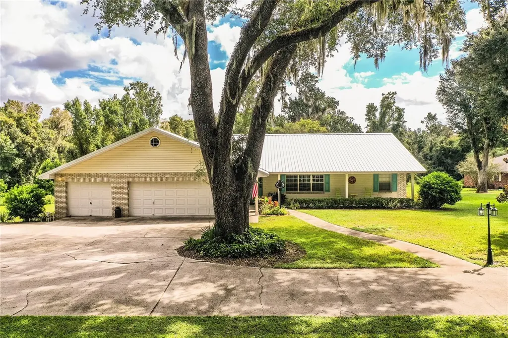 310 Willow Oak Court Fort Meade FL 33841