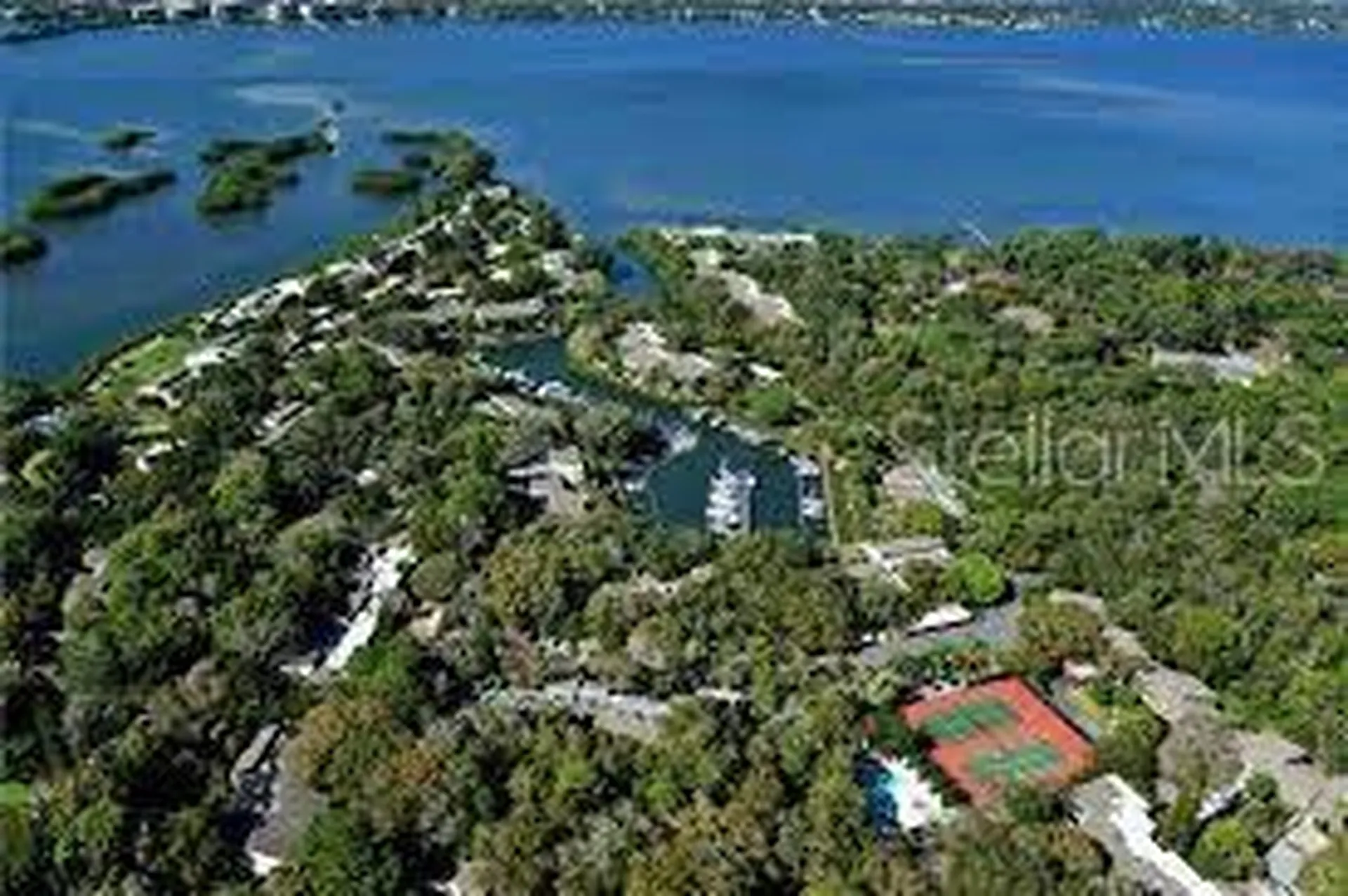 1628 Clower Creek Drive Sarasota FL 34231