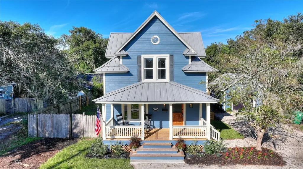 614 N Palmetto Court Deland FL 32720