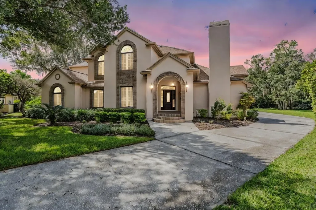 5301 Witham Court Tampa FL 33647