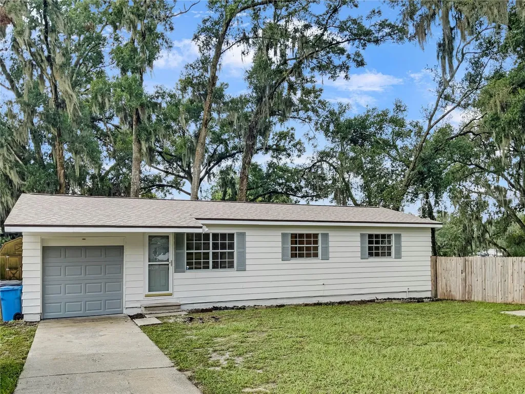 305 Watkins Way Brandon FL 33510
