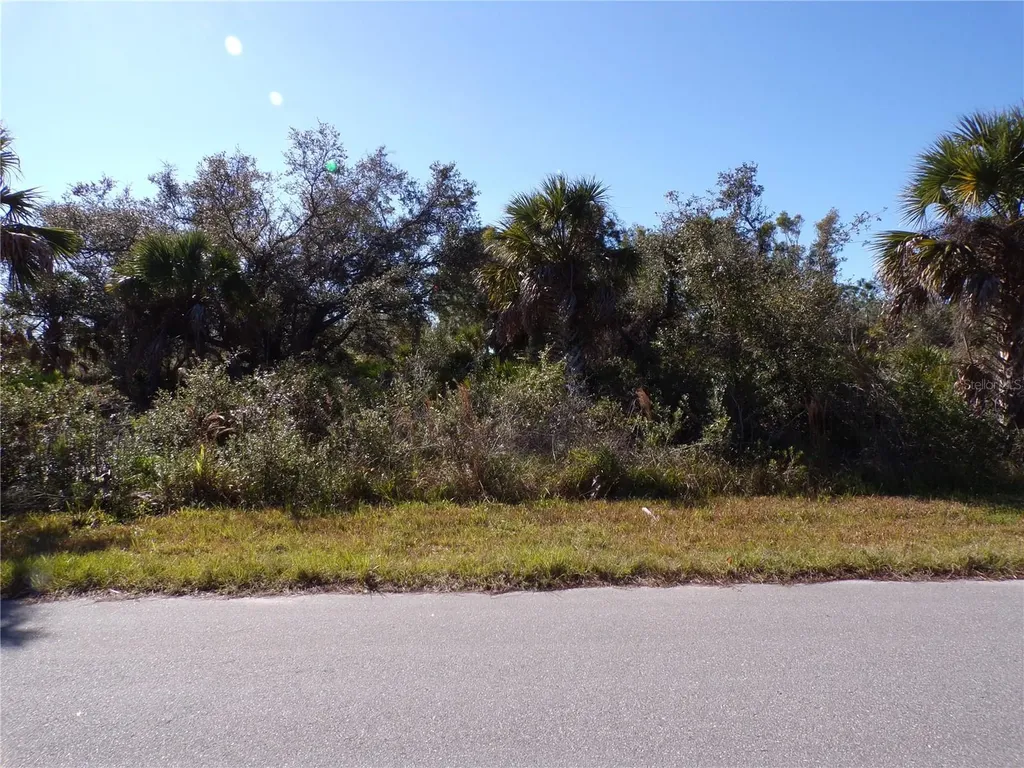 14315 Whitesides Avenue Port Charlotte FL 33953