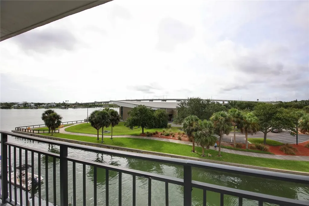 101 N Riverside Drive New Smyrna Beach FL 32168