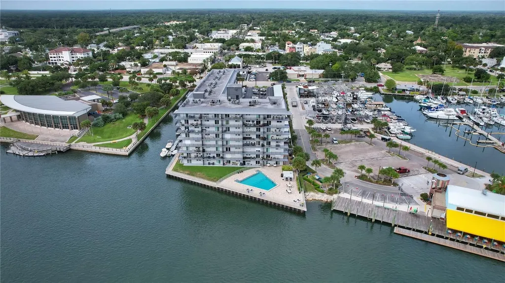 101 N Riverside Drive New Smyrna Beach FL 32168