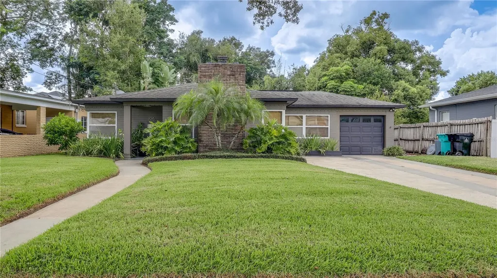 726 Essex Place Orlando FL 32803