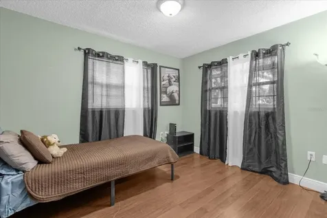 721 Ibsen Avenue Orlando FL 32809