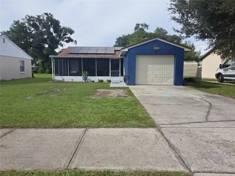 728 W Bridgers Avenue Auburndale FL 33823