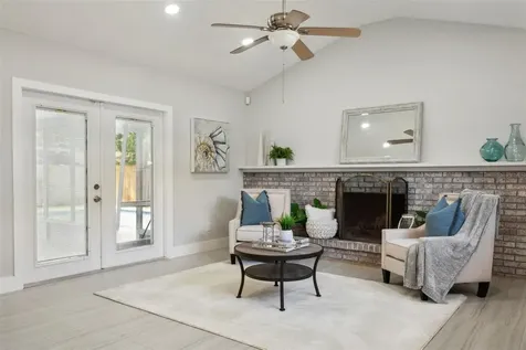 1921 Blue Heron Way Palm Harbor FL 34683