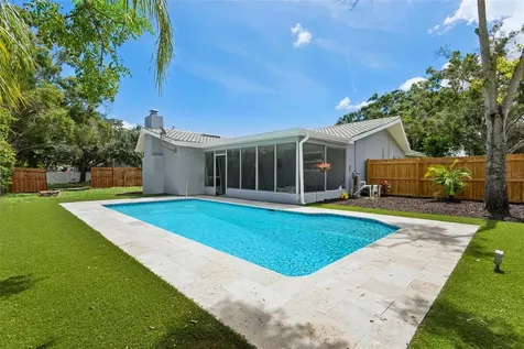 1921 Blue Heron Way Palm Harbor FL 34683