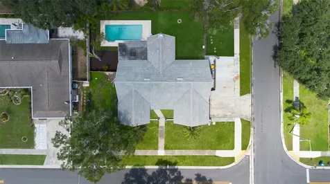 1921 Blue Heron Way Palm Harbor FL 34683