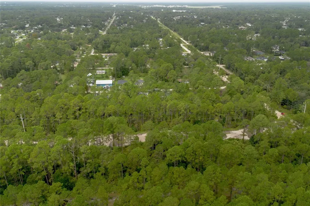 12TH Avenue Deland FL 32724