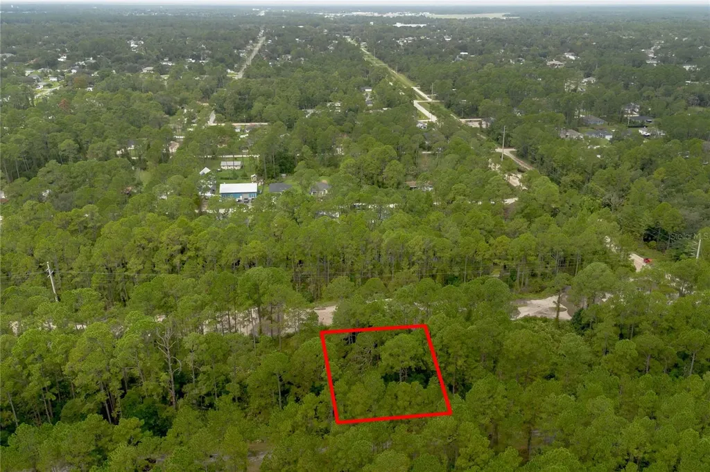 12TH Avenue Deland FL 32724