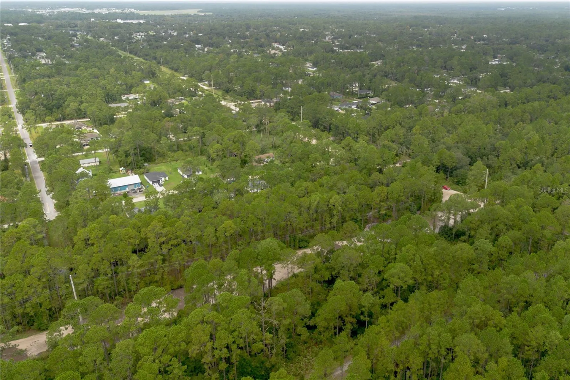 12TH Avenue Deland FL 32724