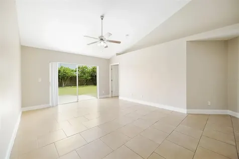 3742 Crossing Creek Boulevard Saint Cloud FL 34772