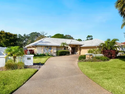 5050 Kestral Park Way S Sarasota FL 34231