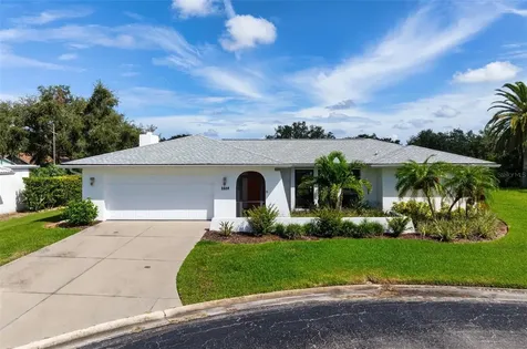 1009 Tam O Shanter Court Venice FL 34293