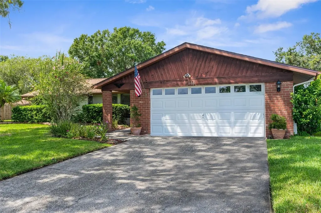 1108 Robinwood Drive Oldsmar FL 34677