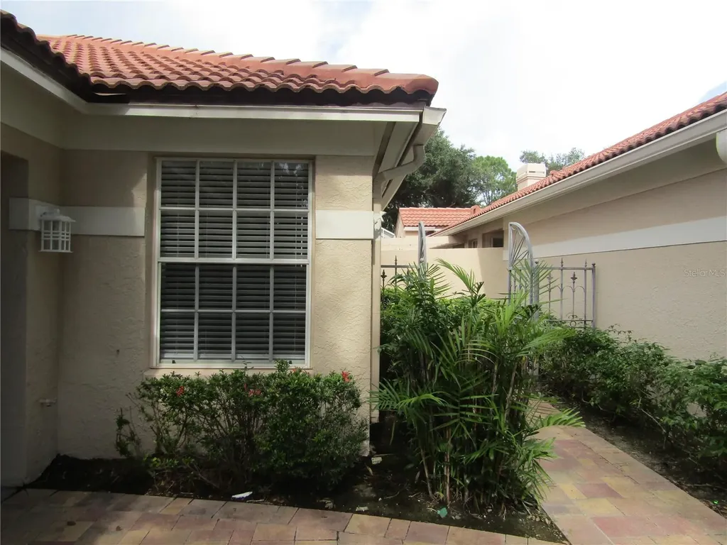 4026 Lyndhurst Court Sarasota FL 34235