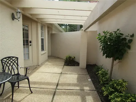 4026 Lyndhurst Court Sarasota FL 34235
