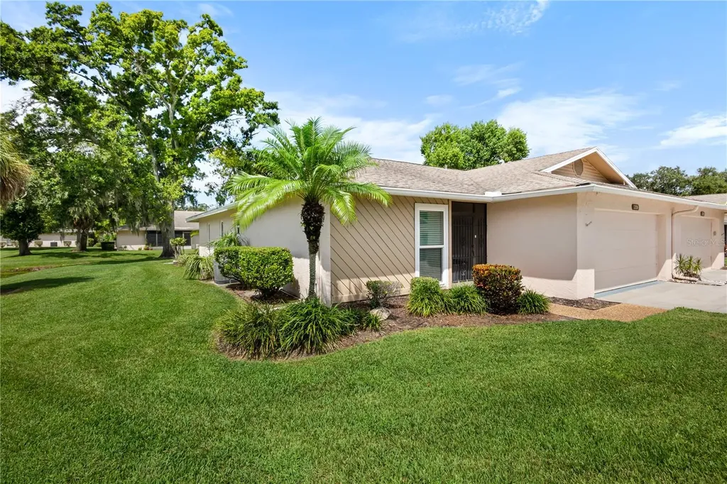 3556 Wilkinson Woods Drive Sarasota FL 34231