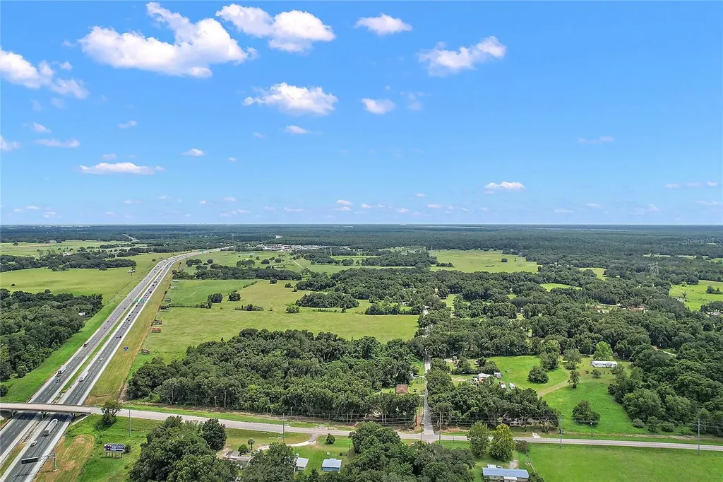 412 E State Road 44 Wildwood FL 34785