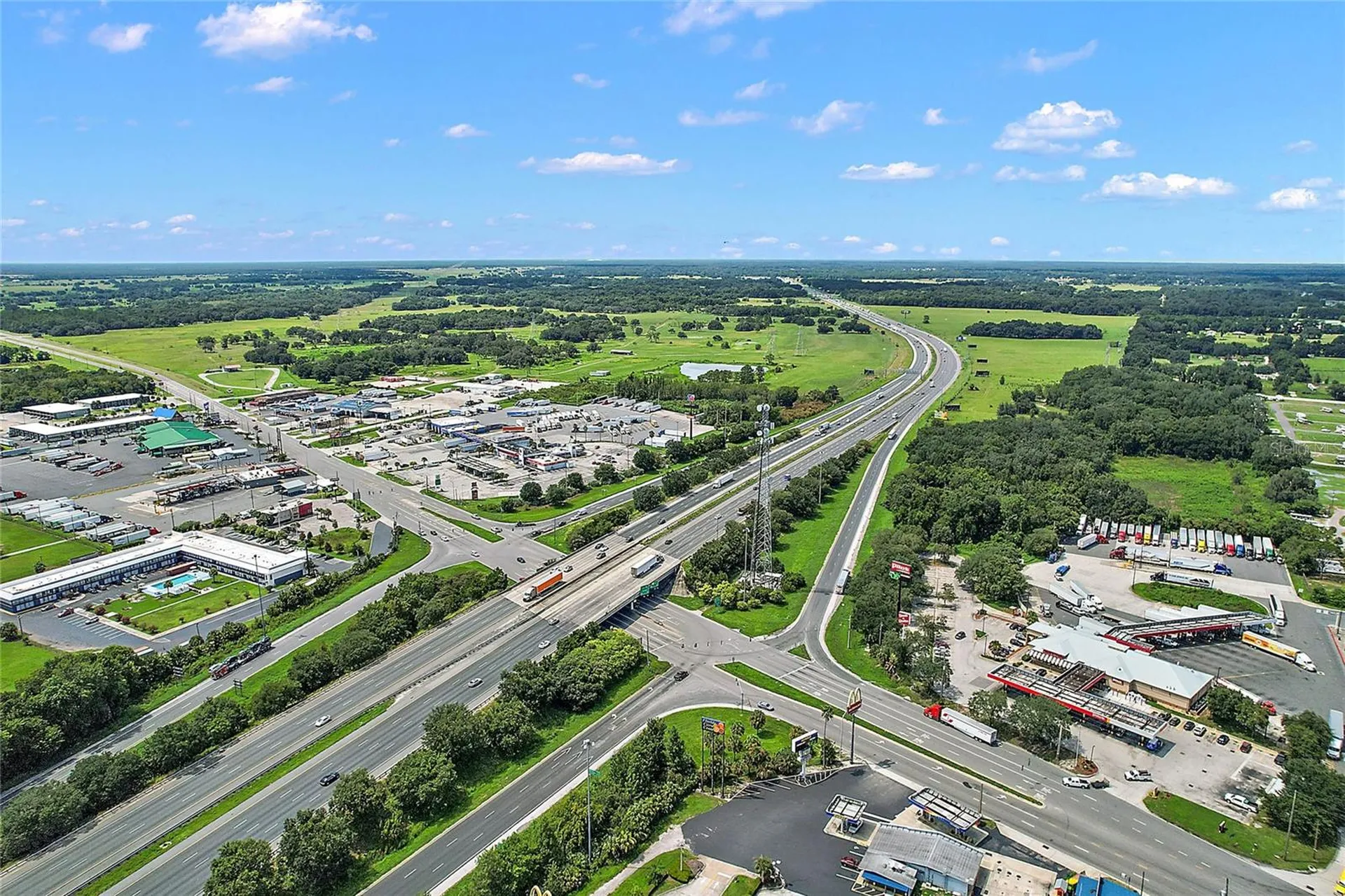 412 E State Road 44 Wildwood FL 34785