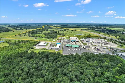 412 E State Road 44 Wildwood FL 34785