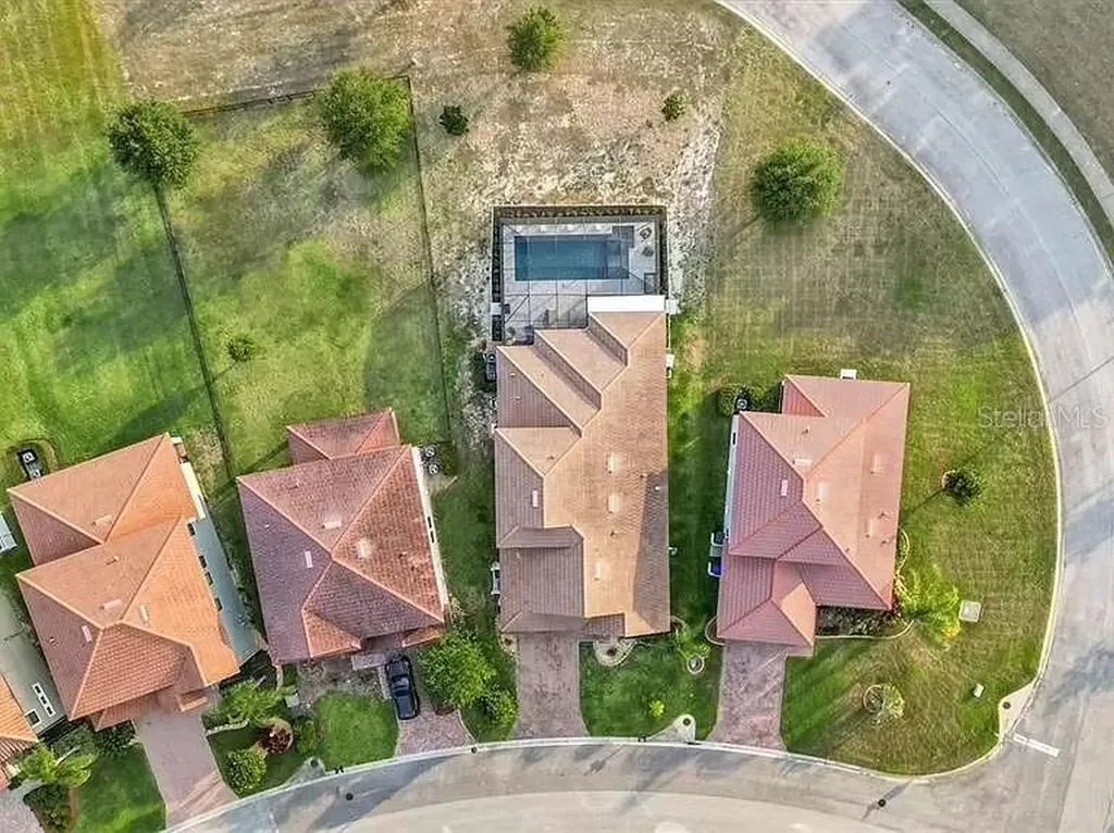 1890 Altavista Circle Lakeland FL 33810