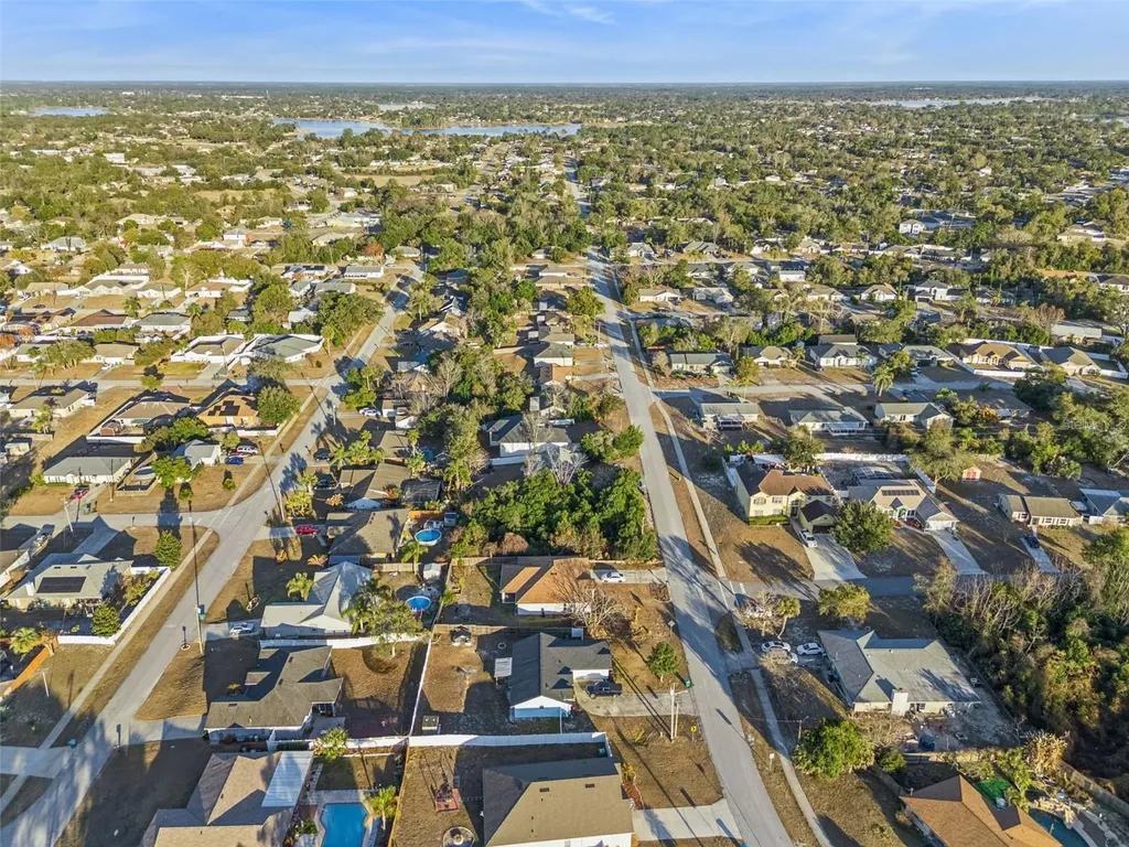 1564 Monticello Street Deltona FL 32725