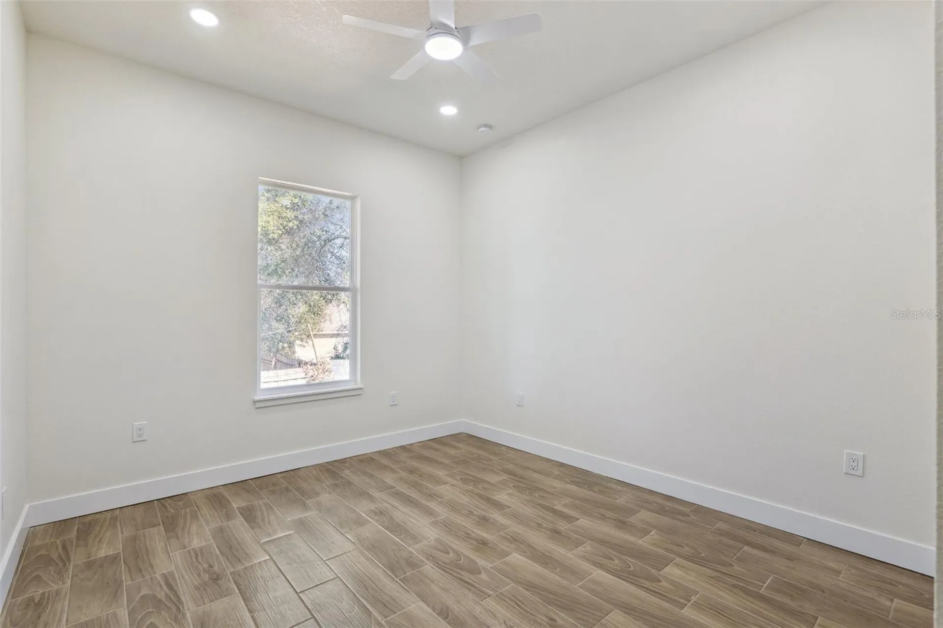 1564 Monticello Street Deltona FL 32725