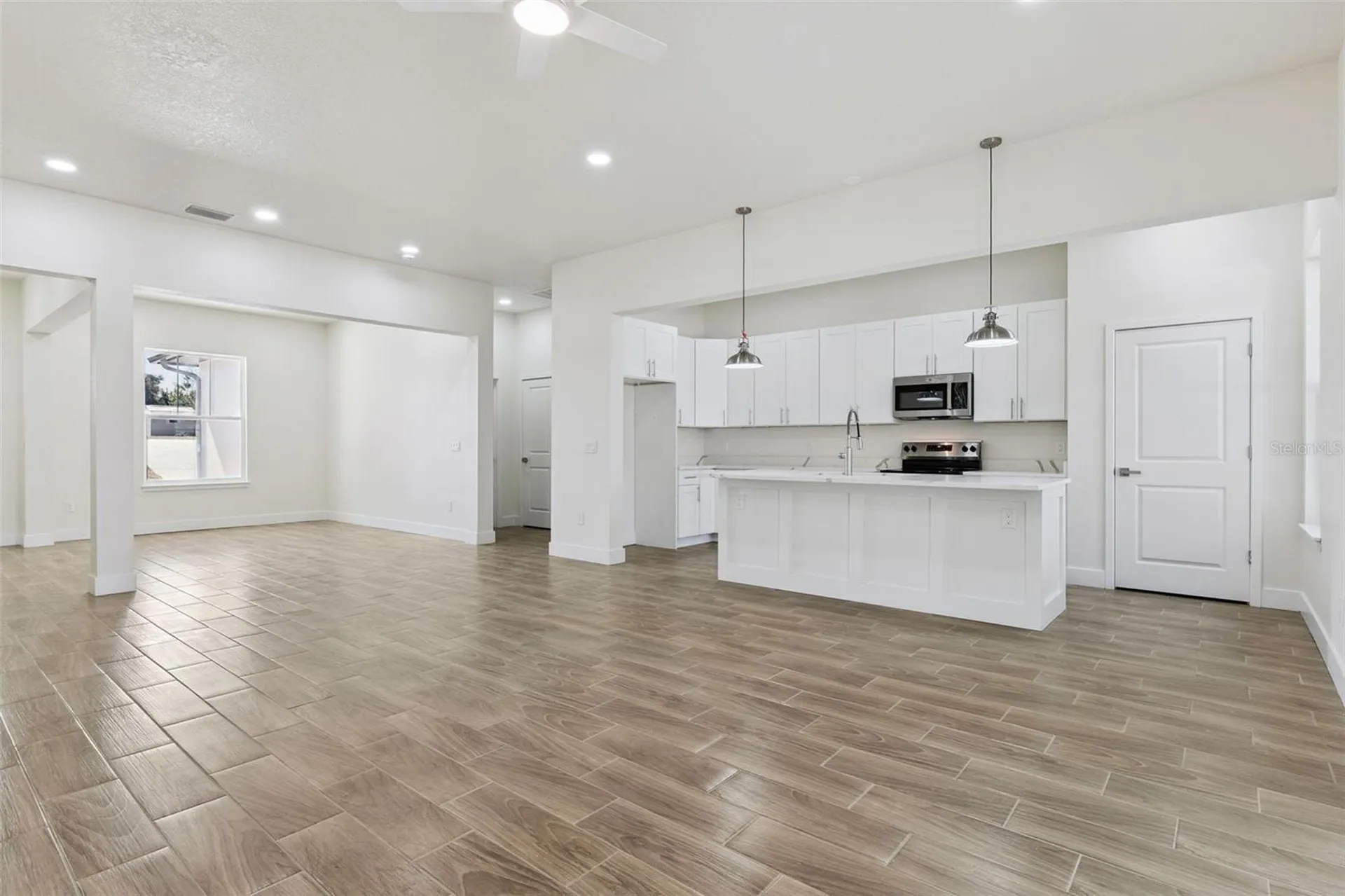 1564 Monticello Street Deltona FL 32725