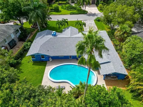 1389 Harbor Drive Sarasota FL 34239