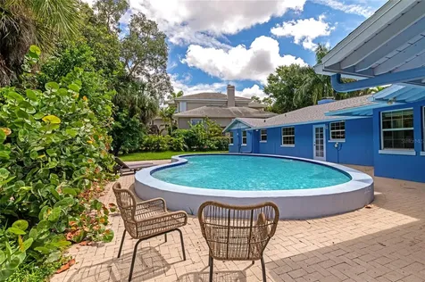 1389 Harbor Drive Sarasota FL 34239