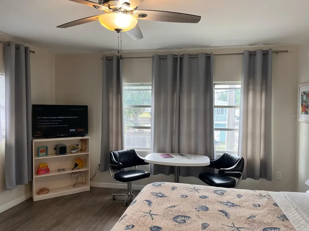 1901 Hyde Park Street Sarasota FL 34239