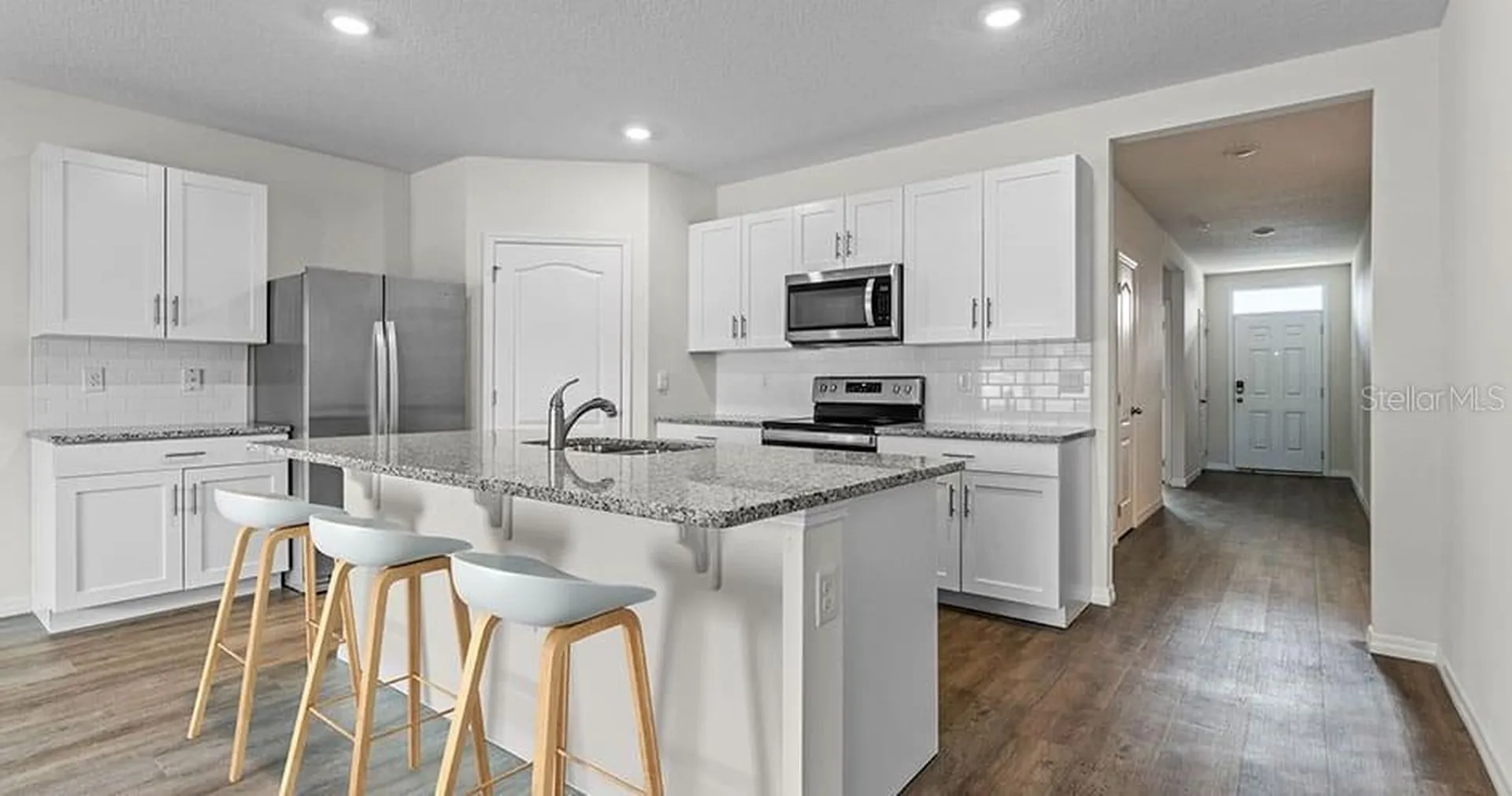 2429 Maidens Bluff Avenue Davenport FL 33837
