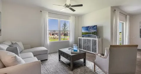 2429 Maidens Bluff Avenue Davenport FL 33837